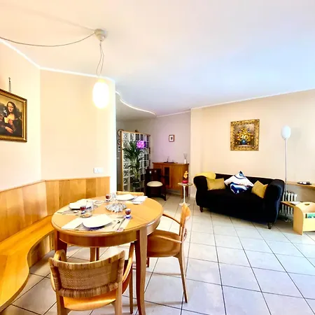 Skyline Arena Apartman